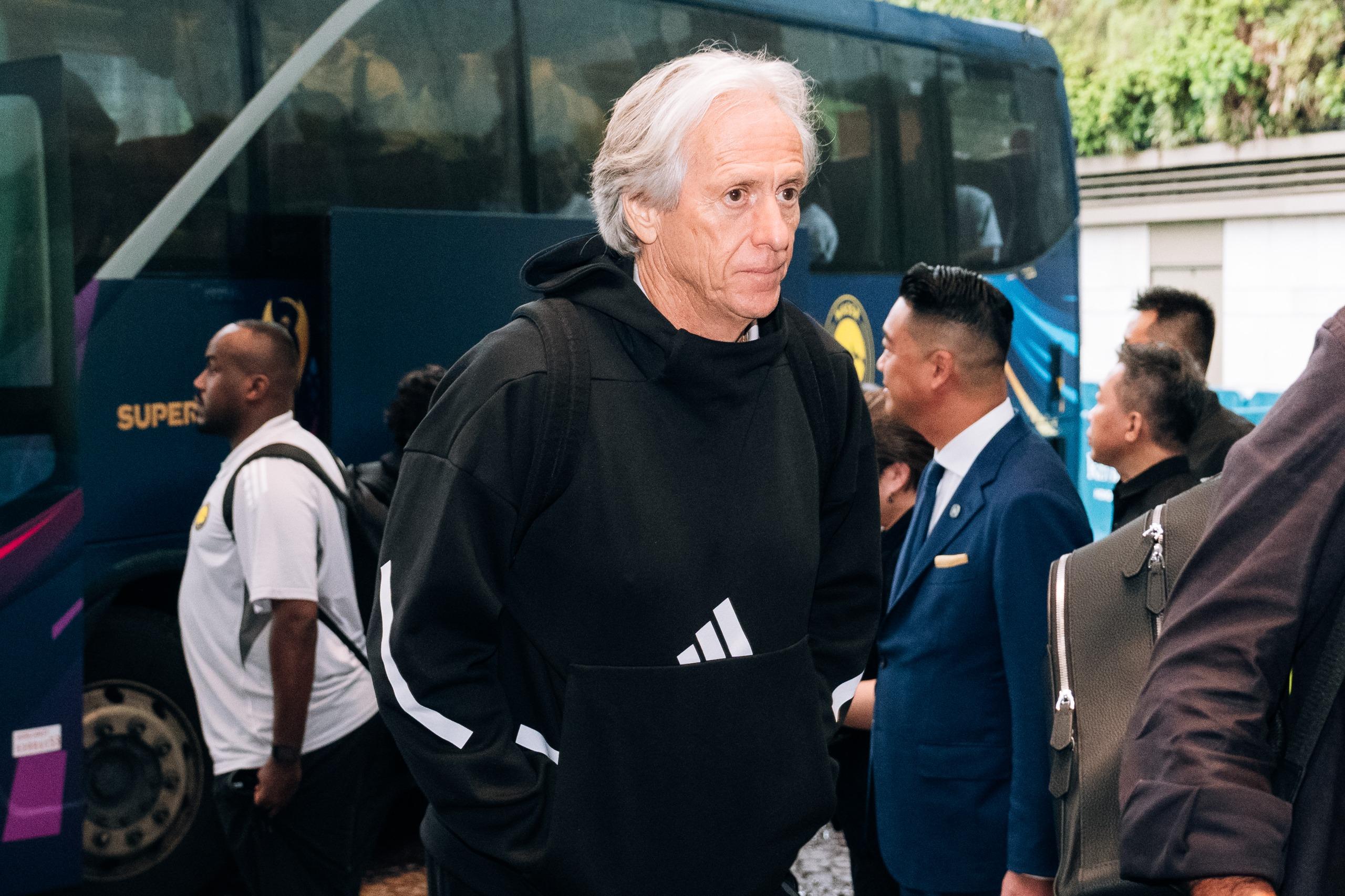 艾納斯主帥佐治捷西斯。(香港足總圖片)