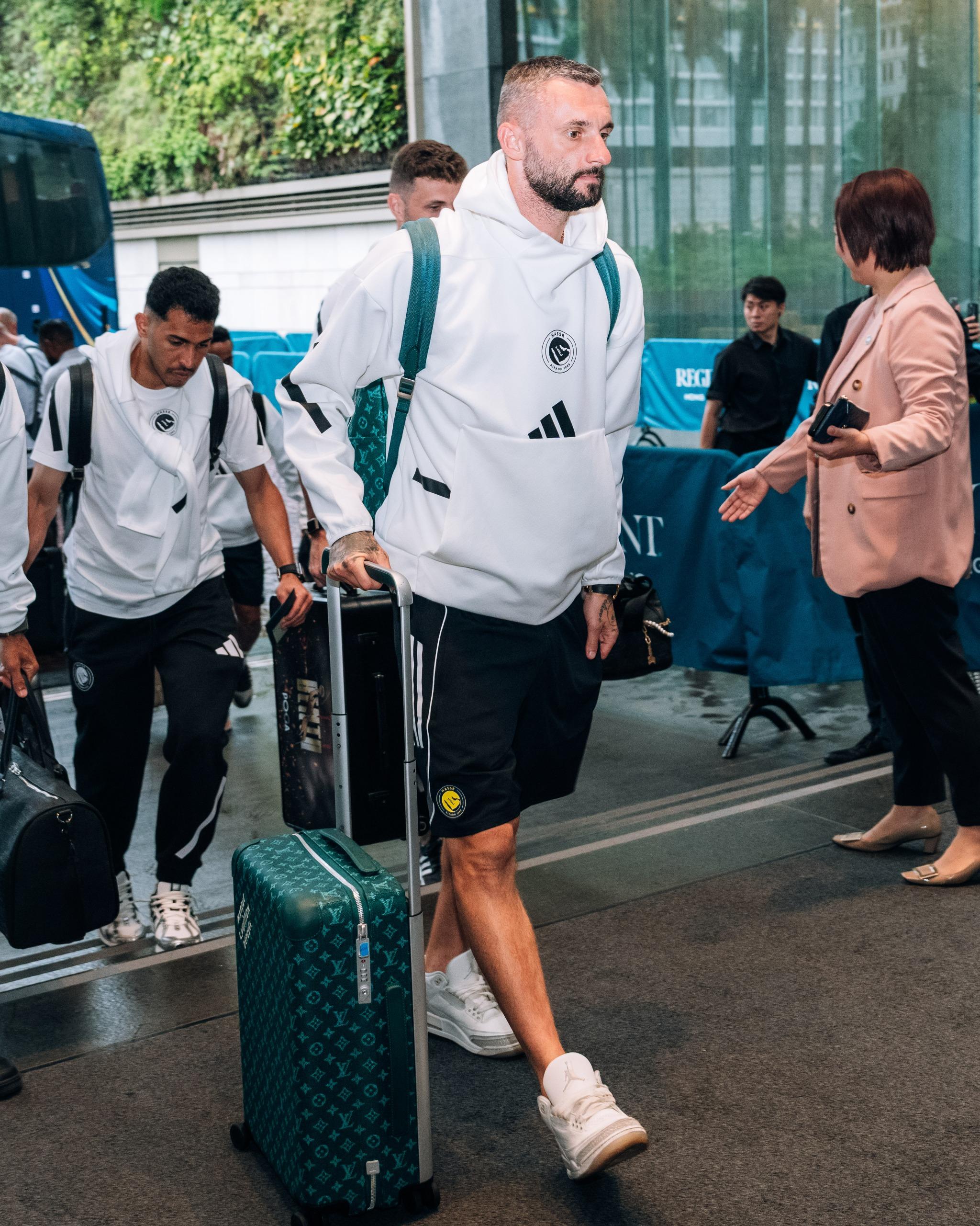 艾納斯抵港備戰沙特超級盃。(香港足總圖片)