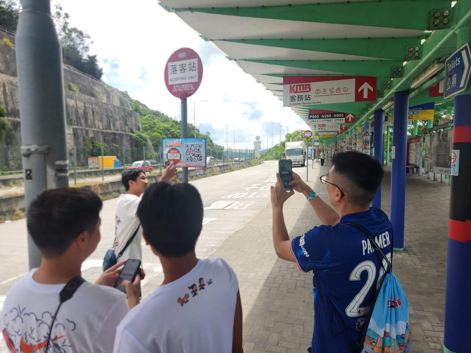 抵達各巴士站checkpoint時,參加者除了可以獲得100到600分不等的「抵達」分,成功答對有關九巴和龍運的問題,或者完成指定任務,例如拍攝九巴駛經屯門公路轉車站的照片,或都全隊在廈村市巴士站打卡合照等,更可獲得額外分數。