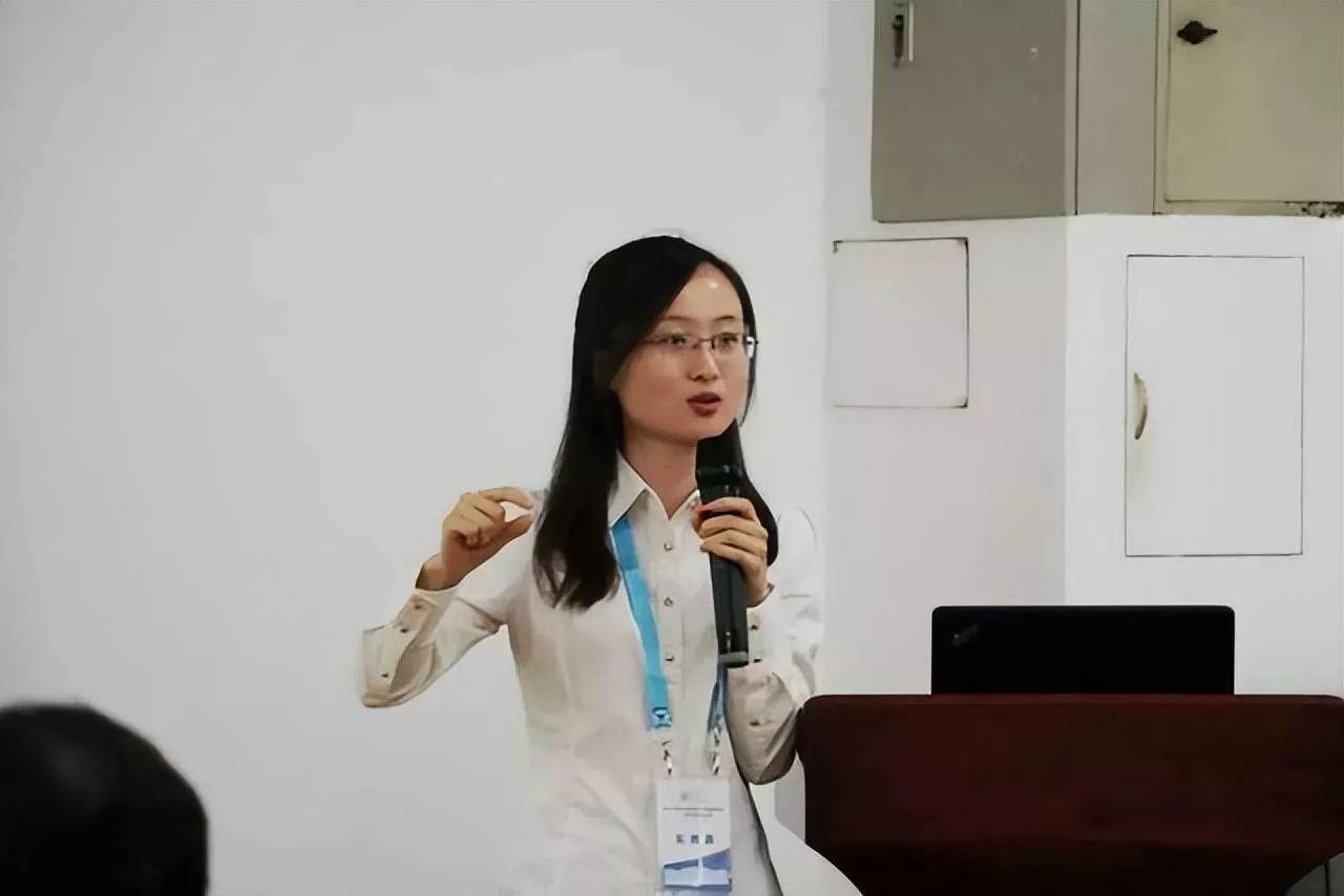 南京大學33歲美女教師驚傳離世 消息指不堪壓力走上絕路