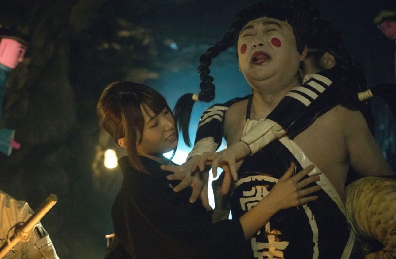 阿Bob在《棟篤特工》中有幸親近波多野結衣,艷福不淺。