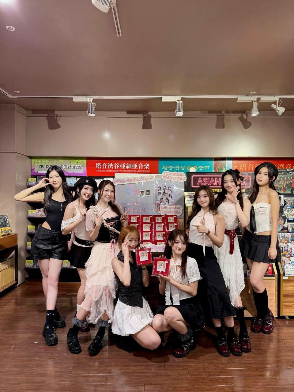 東京涉谷的Tower Records,有Lolly Talk的專輯售賣了。