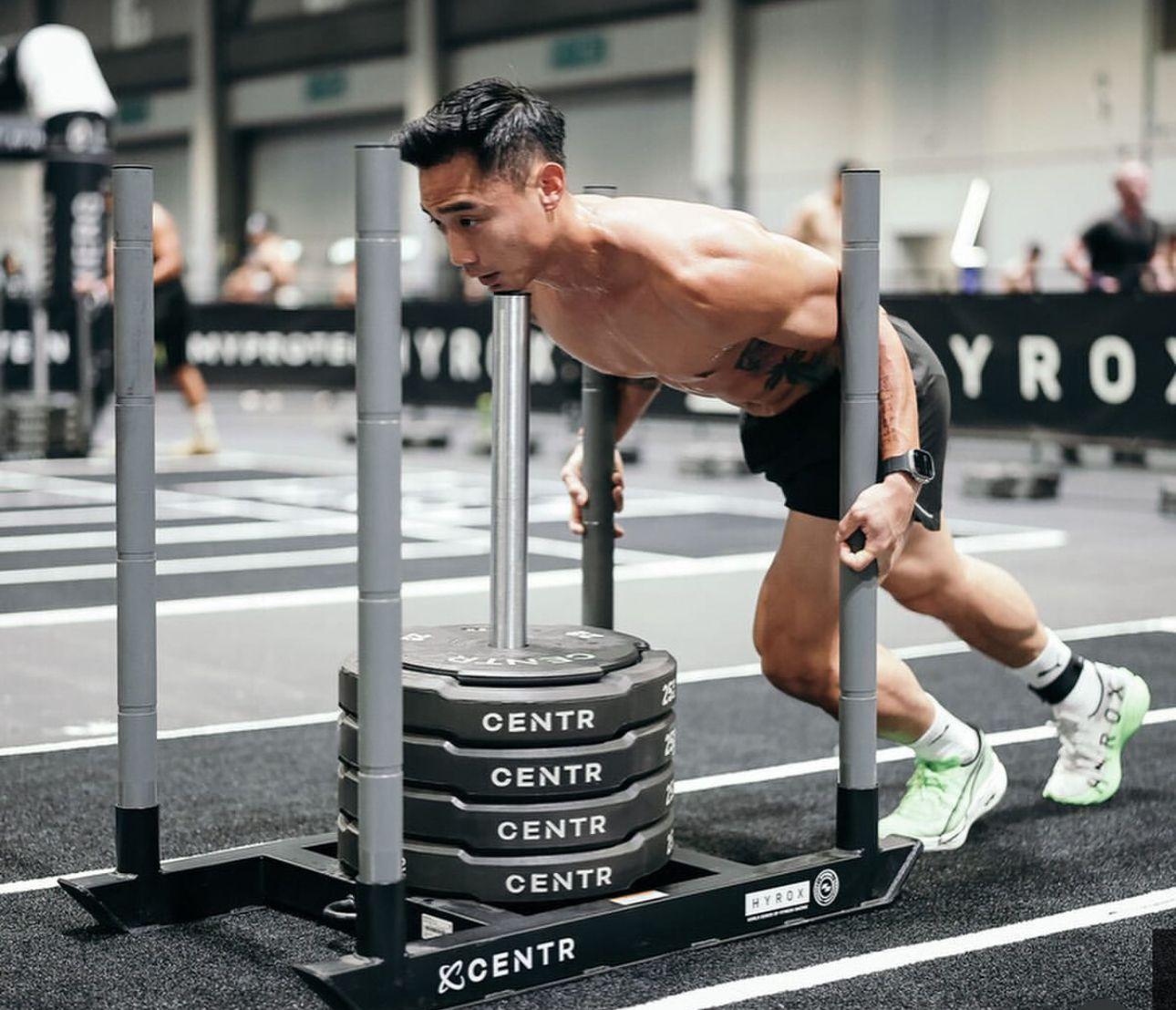 Elvis絕對是天菜級健身教練。