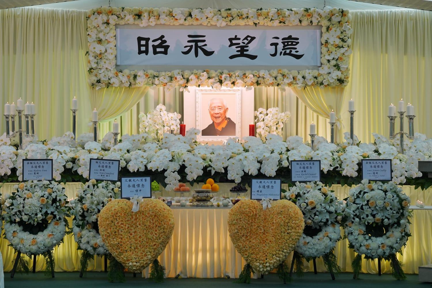 胡鴻烈於7月27日逝世,享壽105歲,今日在北角香港殯儀館設靈