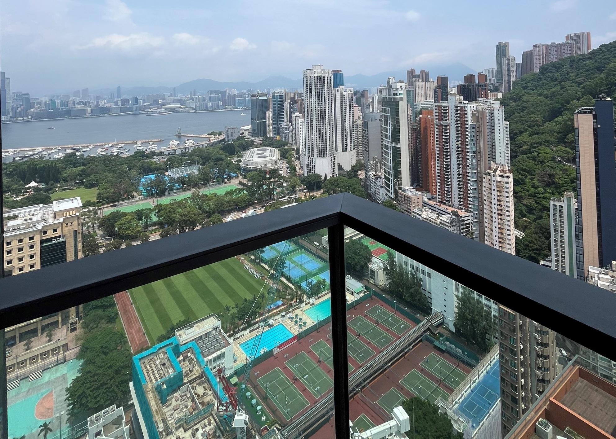 雋琚高層一房望向維園,同時享有部分維港景色,視野景觀一流。