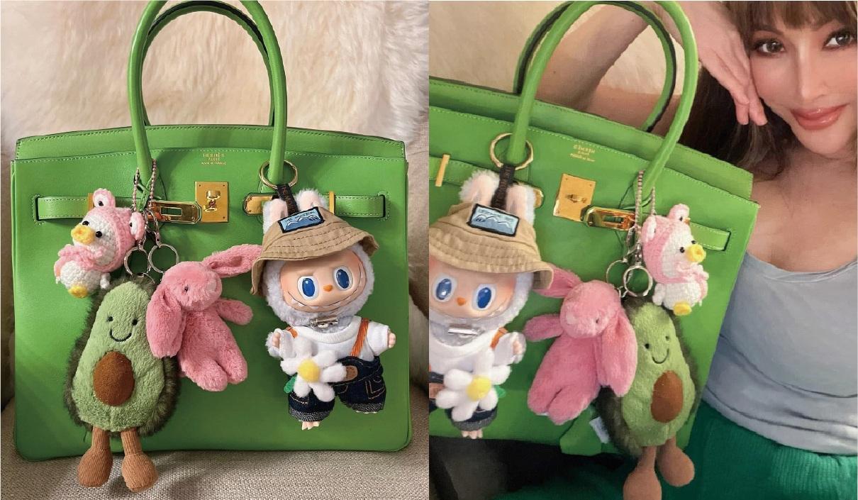 薛芷倫非常追得上潮流,Birkin bag上掛滿公仔。