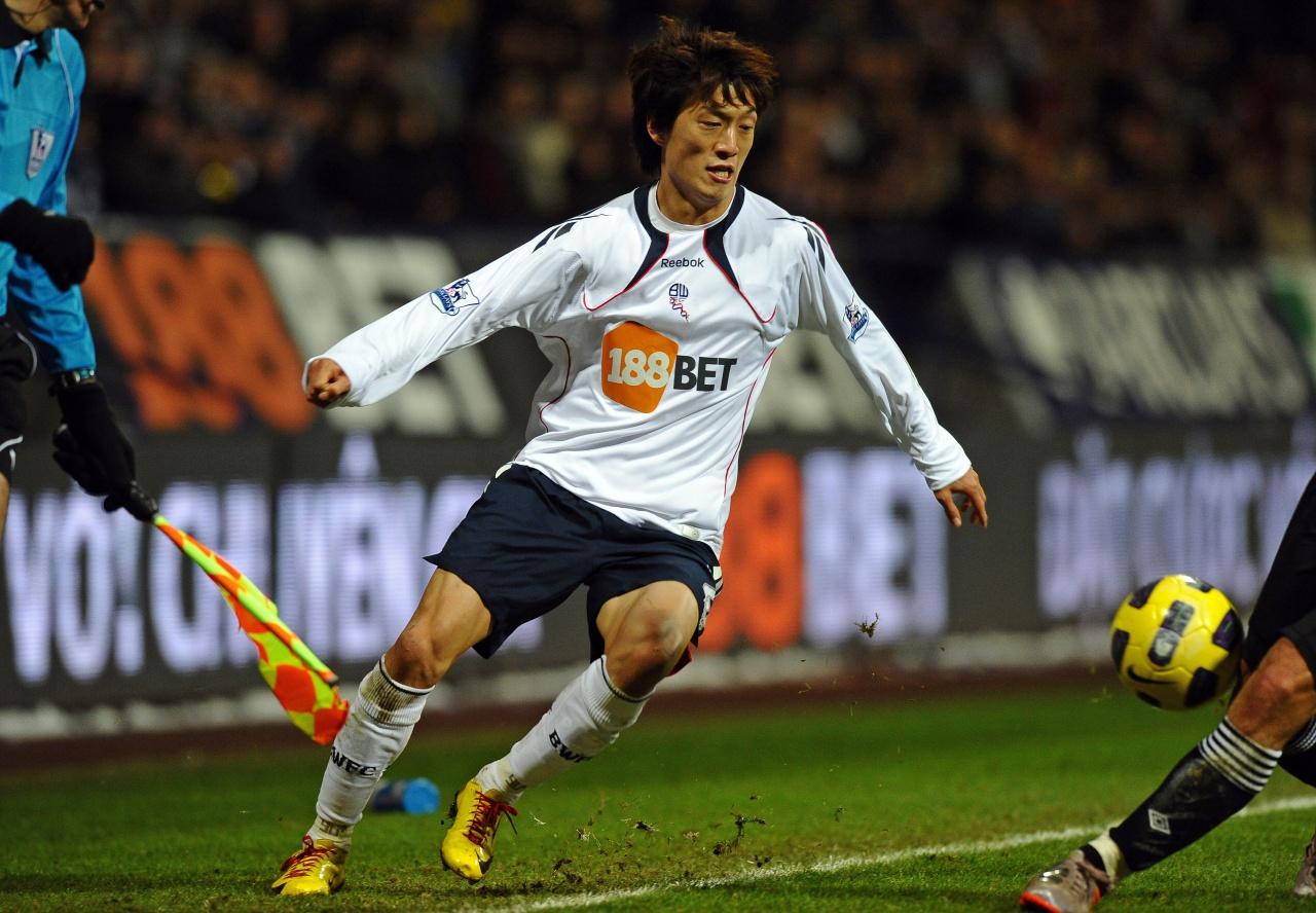 李青龍曾效力保頓,斷腳前表現出色。