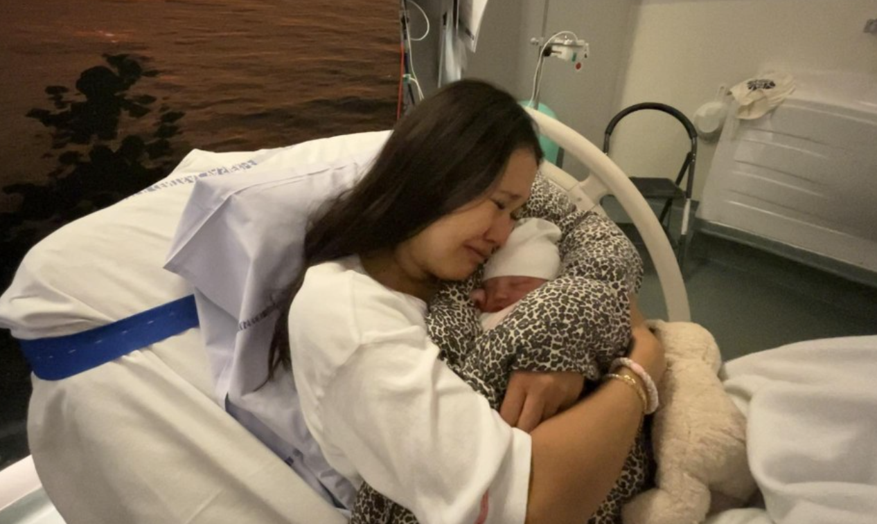 丹麥於今年5月起修例,禁止向來自格陵蘭的新生父母進行受爭議的「育兒能力測試」,惟本月仍對一名格陵蘭18歲母親進行評估,由於她測試「肥佬」失去監護權,女嬰出生一小時即被強行帶往寄養家庭(網上圖片)