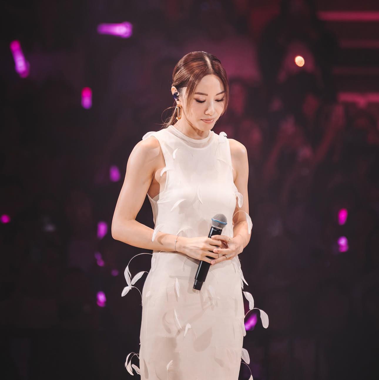 林家謙請Stephy驚喜站台。