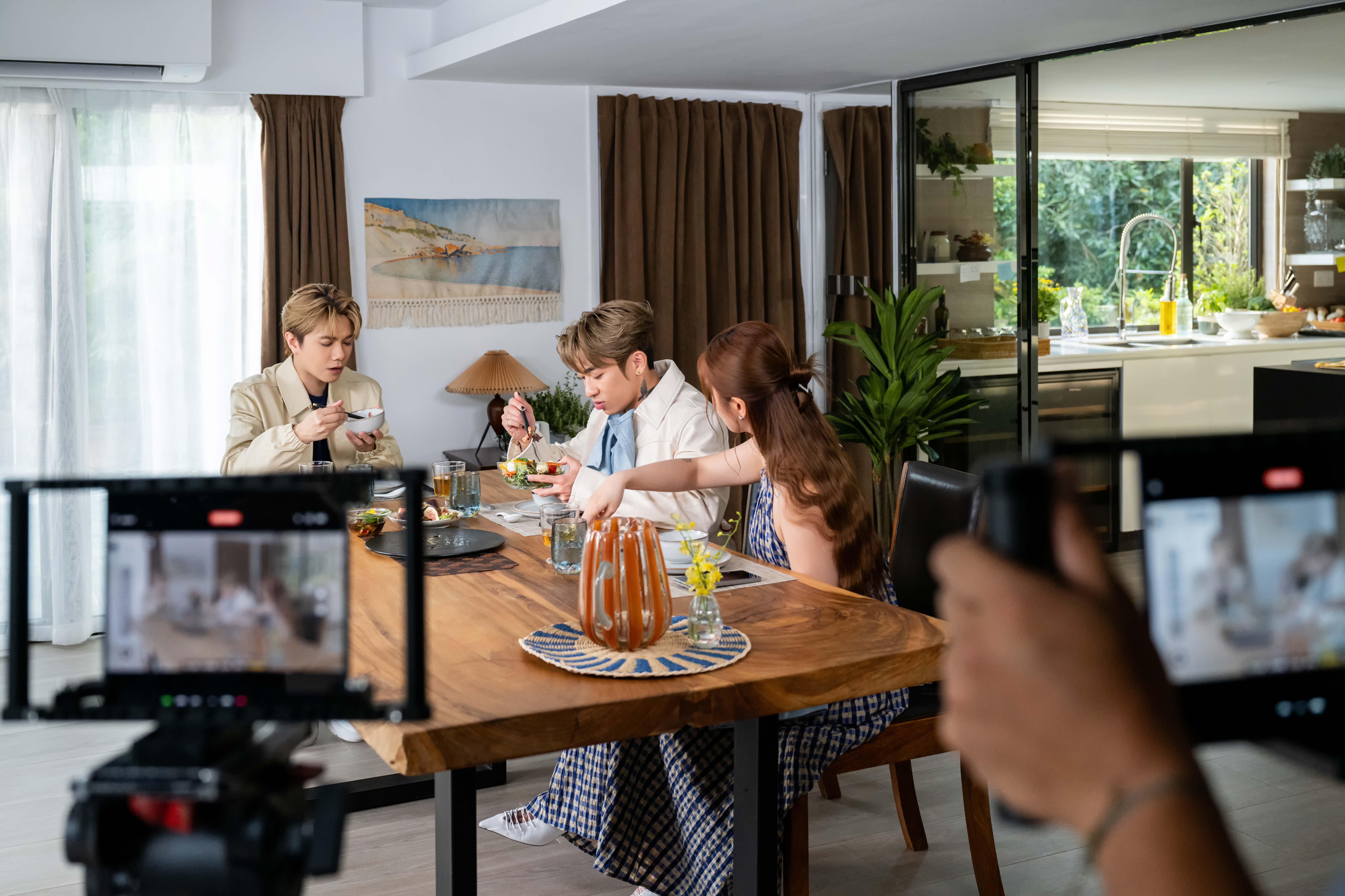 宣傳片全程使用Samsung Galaxy Z Fold7拍攝。