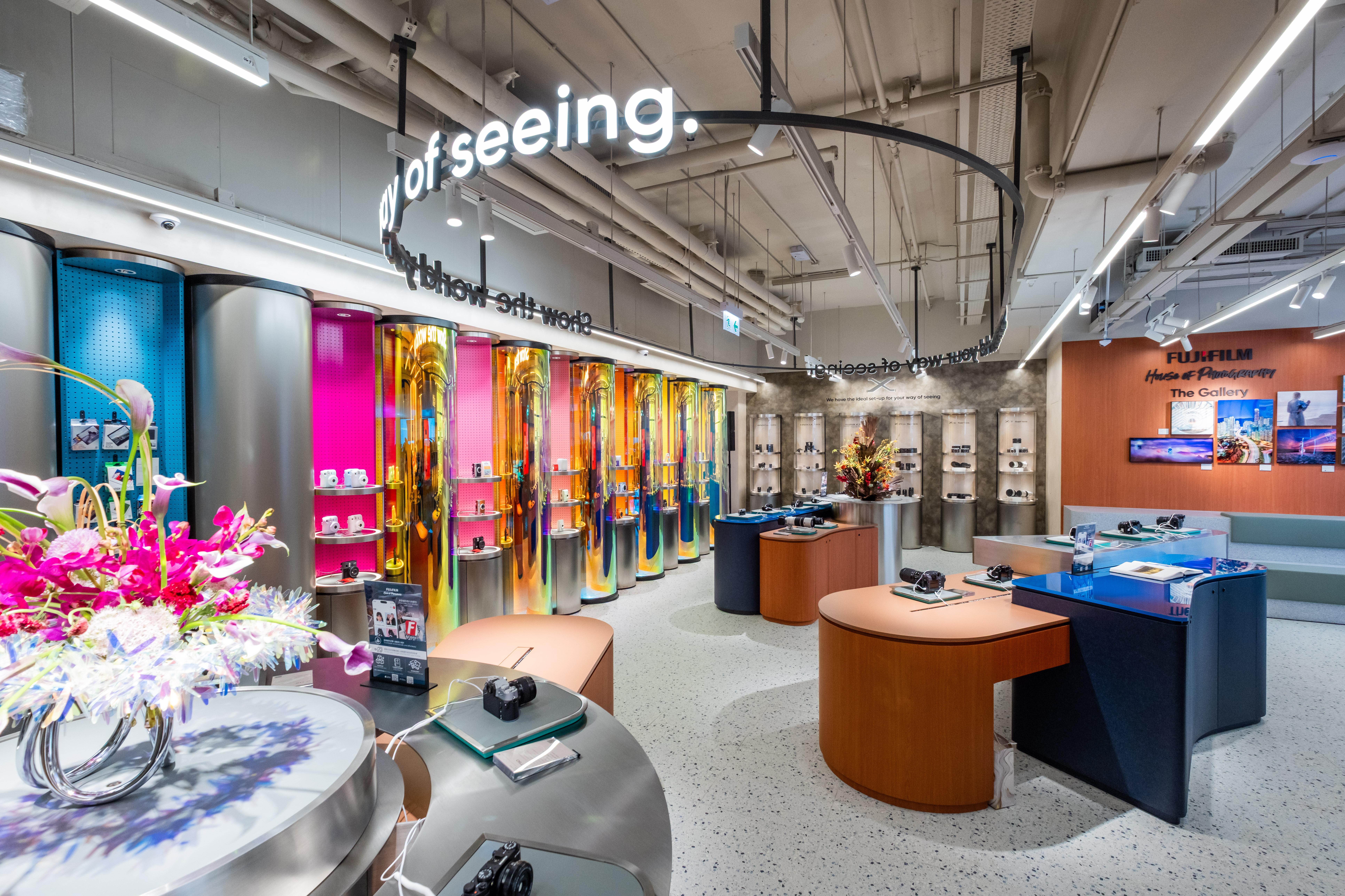 FUJIFILM House of Photography分成不同主題展區。