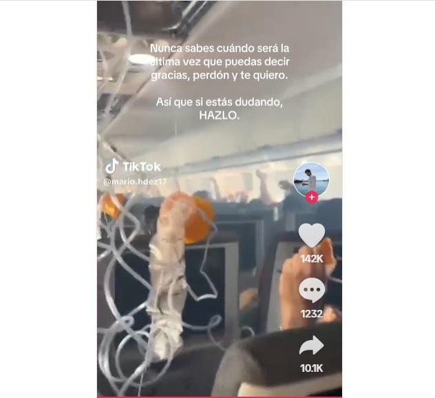 機艙冒煙,氧氣罩掉落。(互聯網)