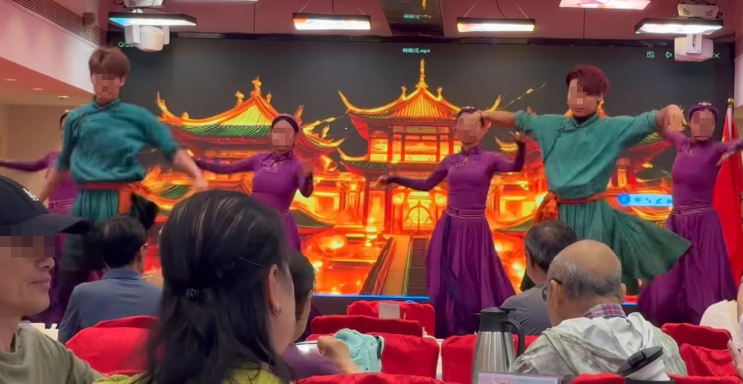 社交平台上月流傳影片,指觀塘一間酒樓有人於台上表演蒙古舞。(影片截圖)