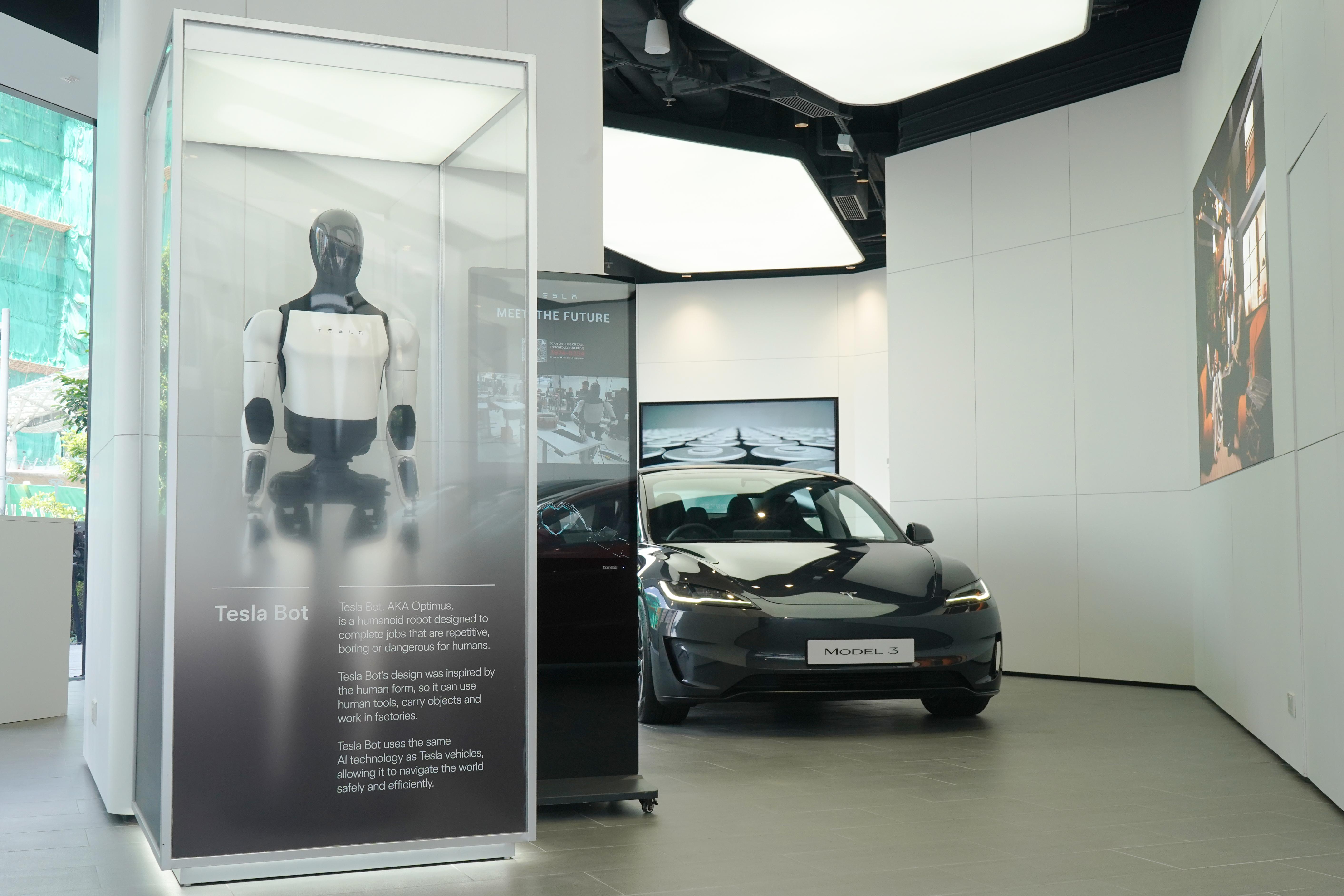 Tesla AIRSIDE體驗中心升級重開。