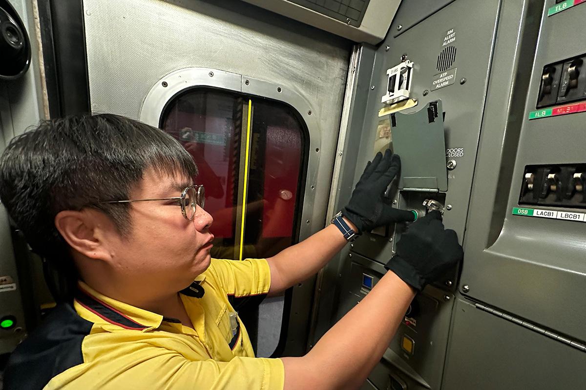 港鐵預計荃灣綫明年將使用新信號系統。(港鐵提供)