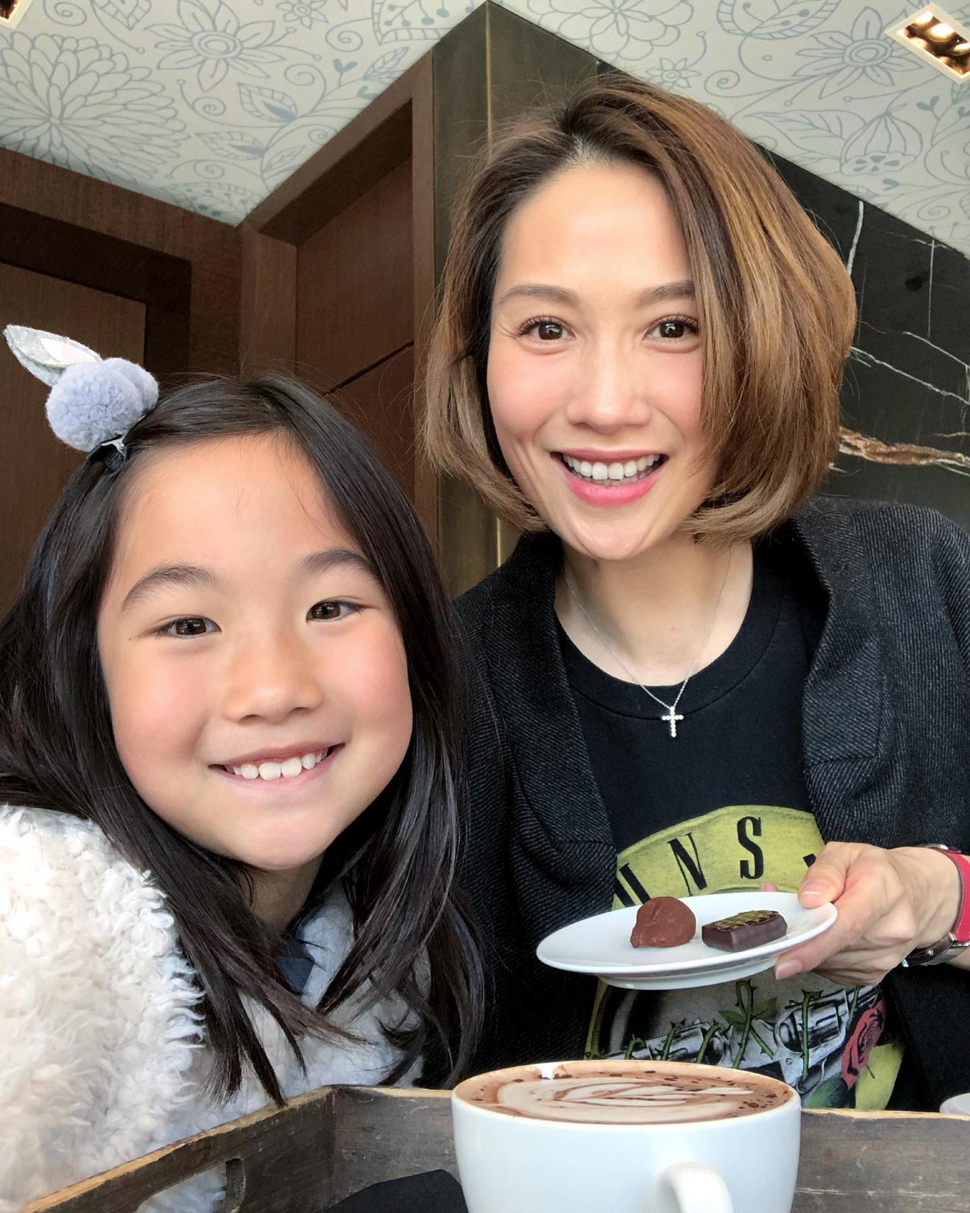 Fiona直言會在「虎媽與放養」之間取得平衡,但更多的是「夾雜型媽媽」。