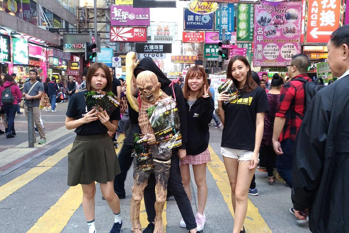 「逃出香港」曾在旺角街頭宣傳新主題。(FB專頁「《逃出香港!》- 香港首家真人密室逃脫遊戲」圖片)