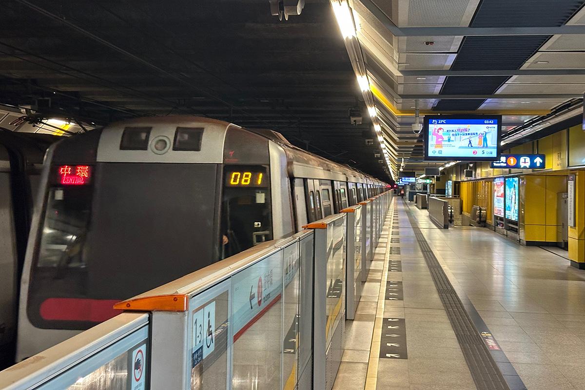 港鐵預計荃灣綫明年將使用新信號系統。(港鐵提供)