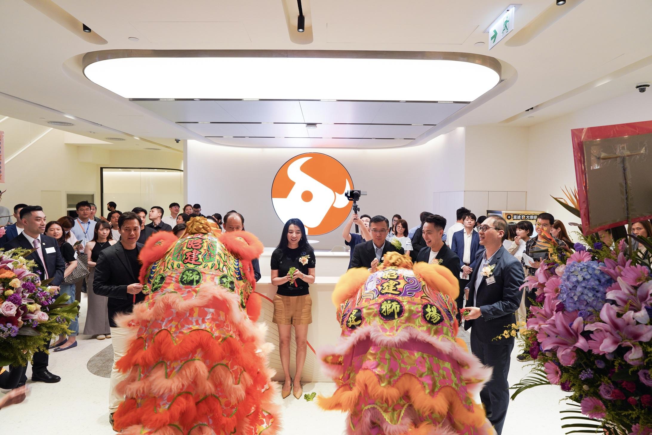 富途銅鑼灣7000呎旗艦店開幕 首設「私人財富中心」 入場門檻呢個數