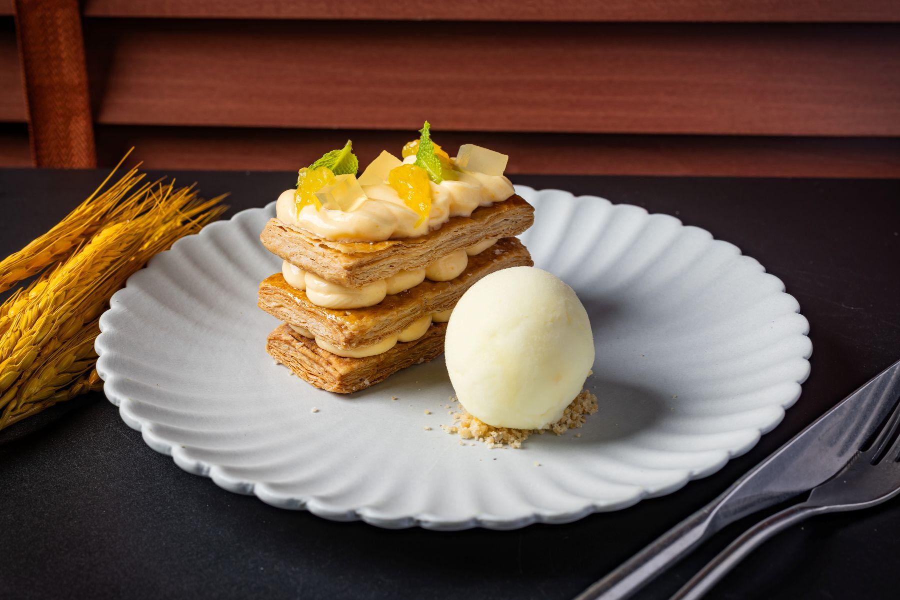 甘夏蜜柑柚子黑椒拿破崙配柚子雪葩($88)