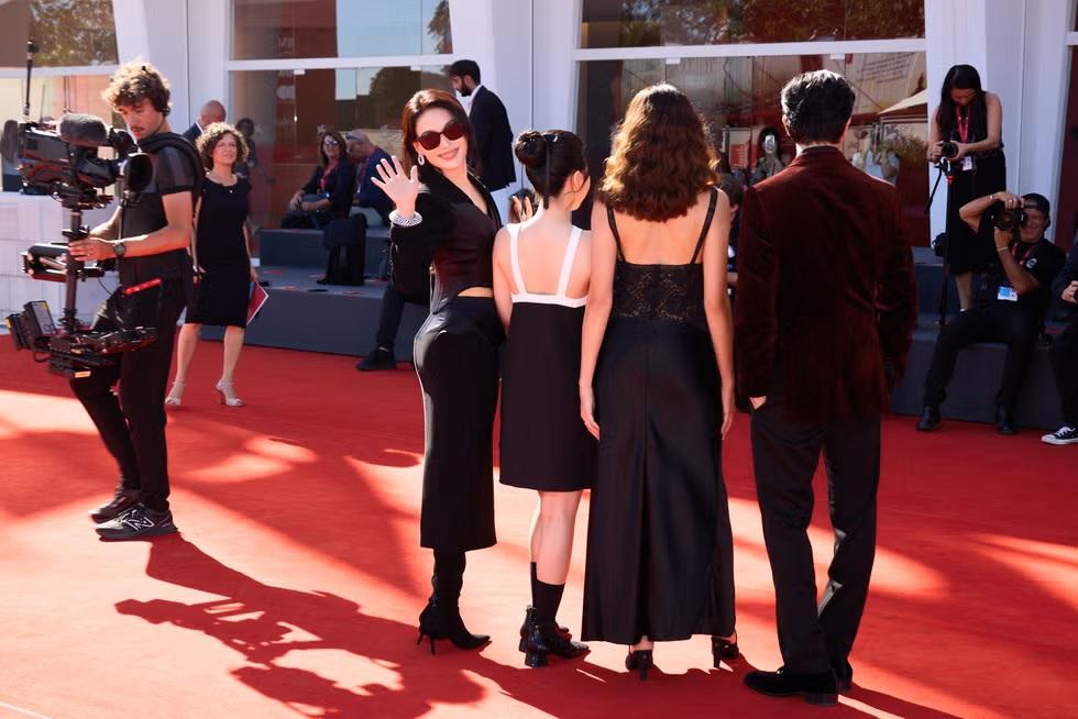 舒淇首度以導演身分走威尼斯紅毯。