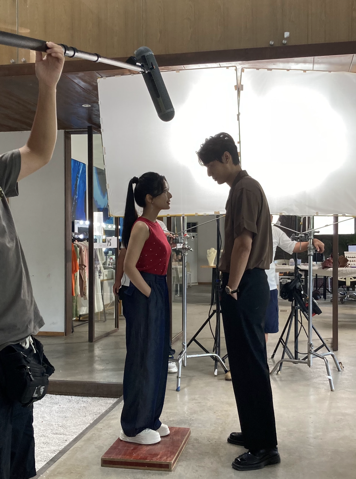 青春浪漫喜劇《對不起,我磕到你了》