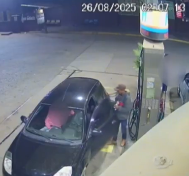 被綁架女子逃脫過程。(互聯網)