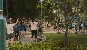 廣場舞進駐深水埗(小紅書影片截圖)