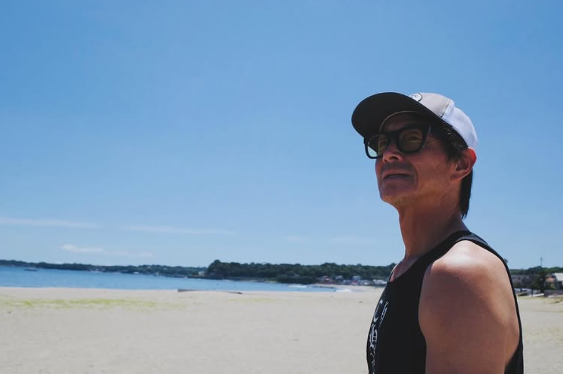 吉田榮作年過半百終做老竇。