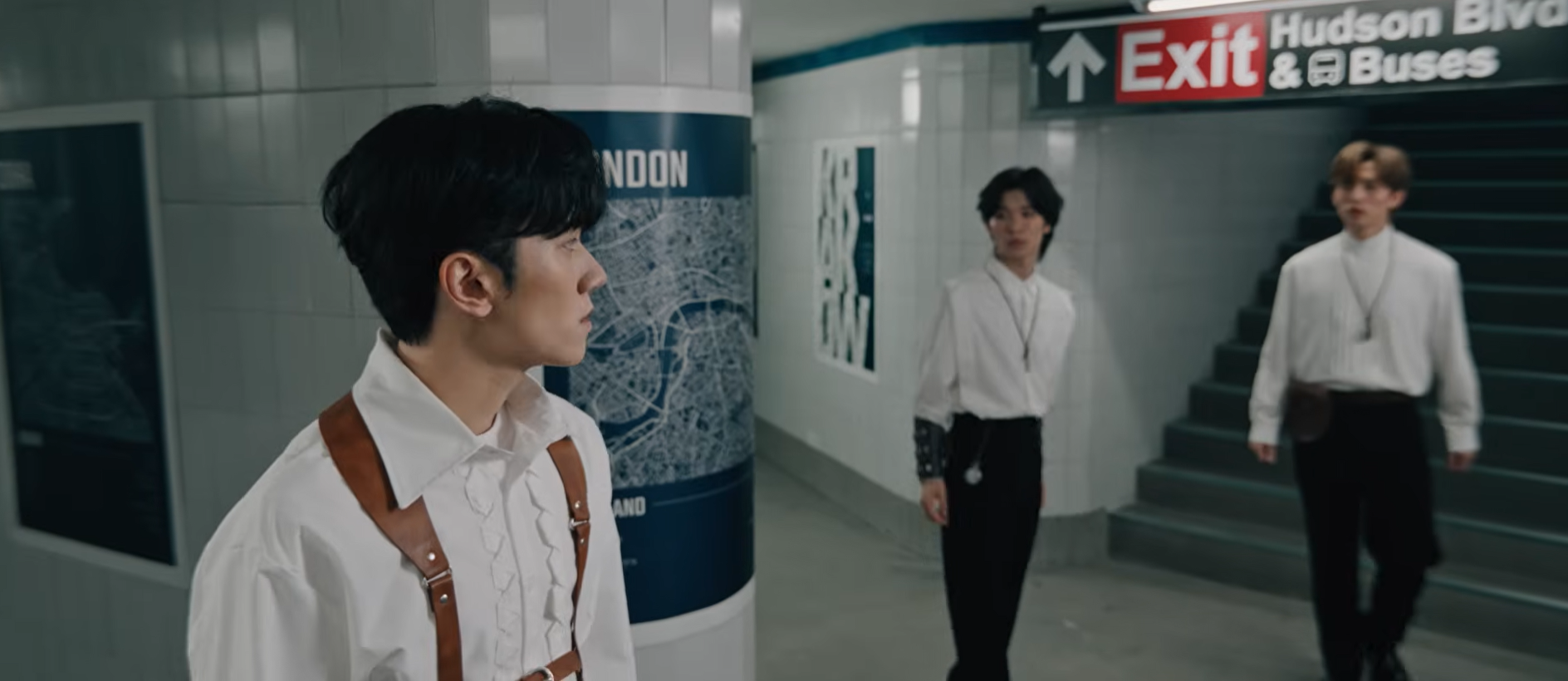 LITZ昨日公開《Zip Tie》的全新MV。