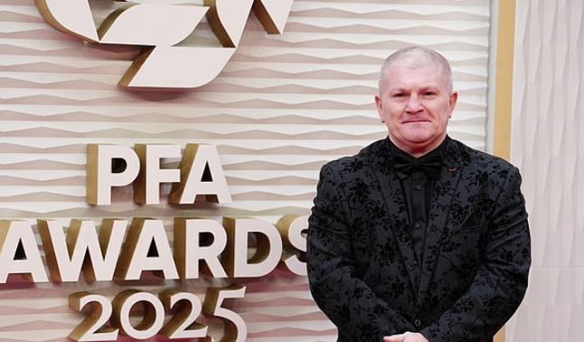 哈頓被發現倒斃在寓所內,終年46歲。(互聯網)