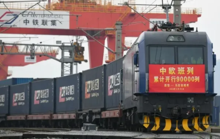 波蘭封鎖接壤白俄羅斯的邊境,包括貨運及鐵路路線,影響中國對歐盟的陸路出口。(網上圖片)