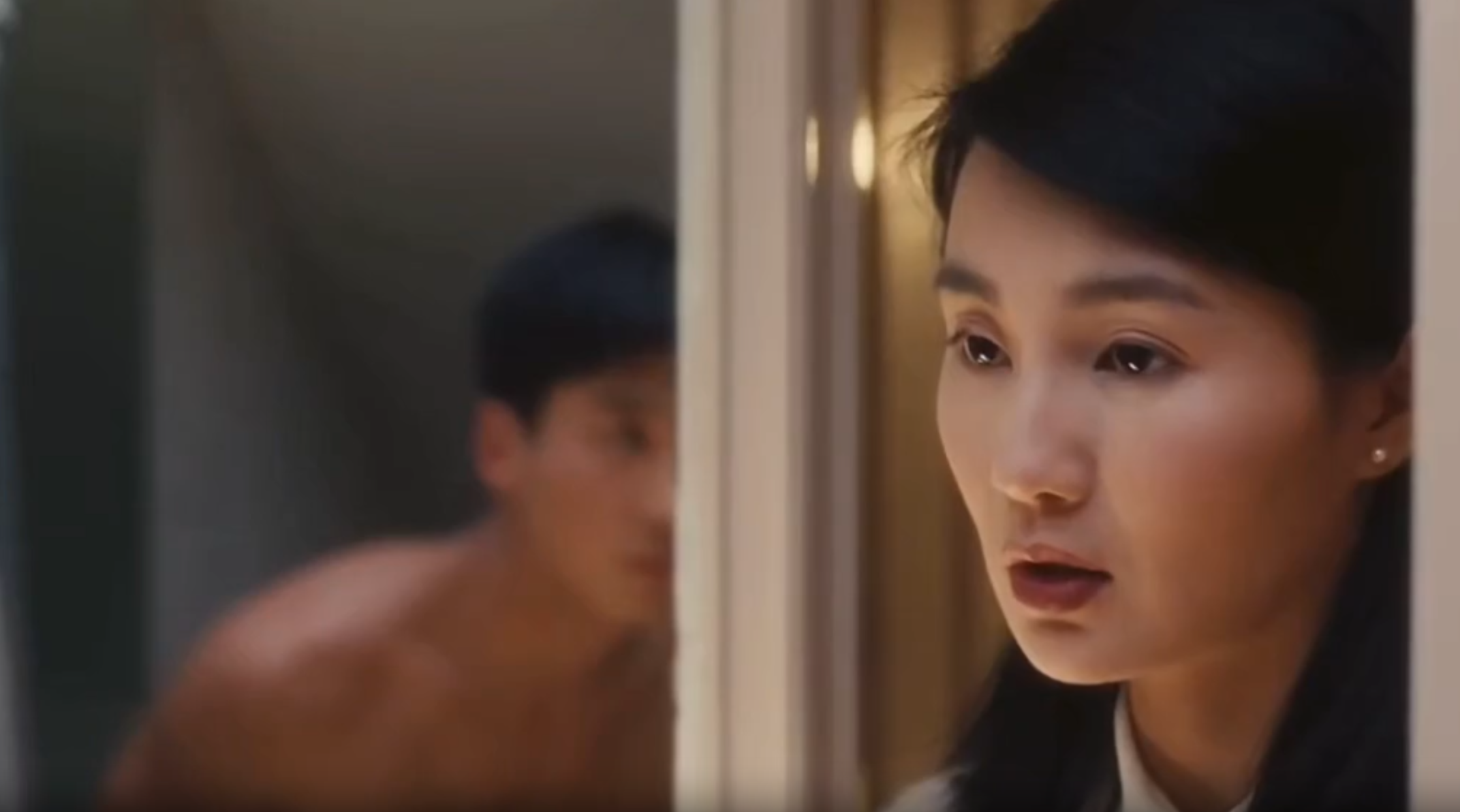 張曼玉夥拍黎明的電影《甜蜜蜜》,近日再獲網民重溫經典場面。