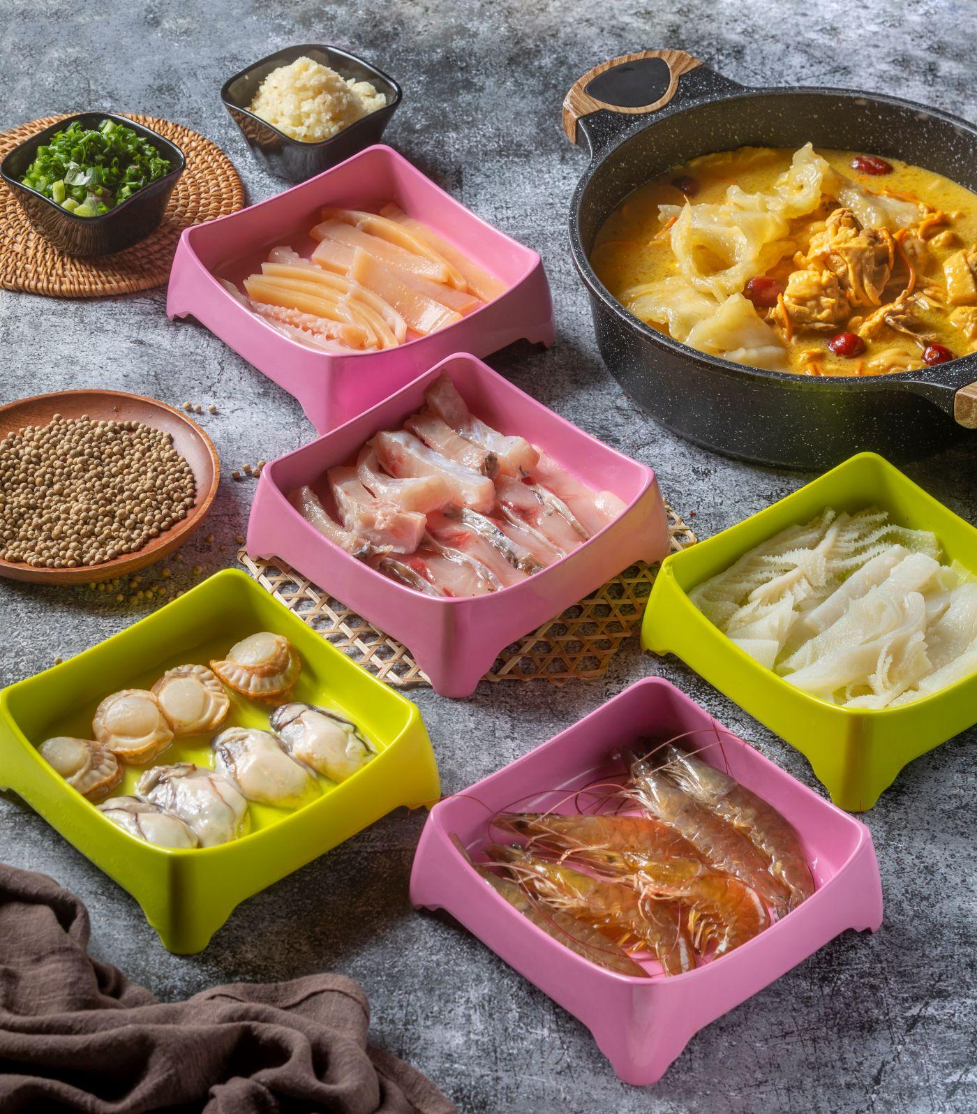 「放題套餐C」可任食廣島蠔、日本帆立貝、海生蝦、沙白等海鮮。