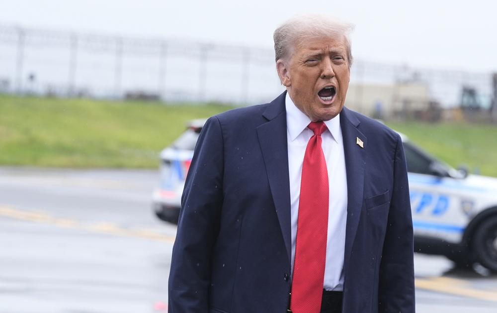 俄烏戰爭,特朗普稱將與普京通話,指準備好對俄實施第二階段制裁。(AP)