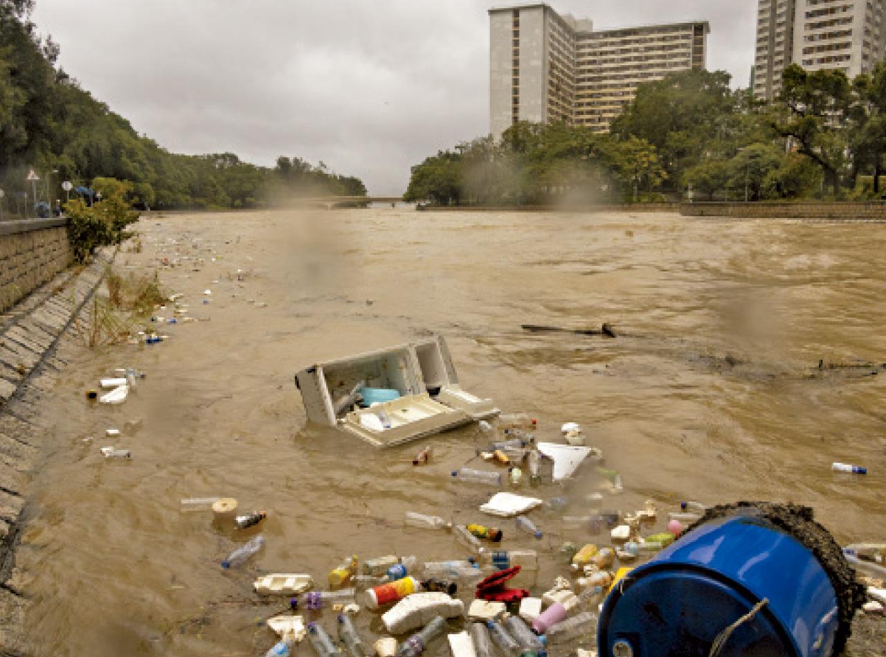 颱風樺加沙 林村河