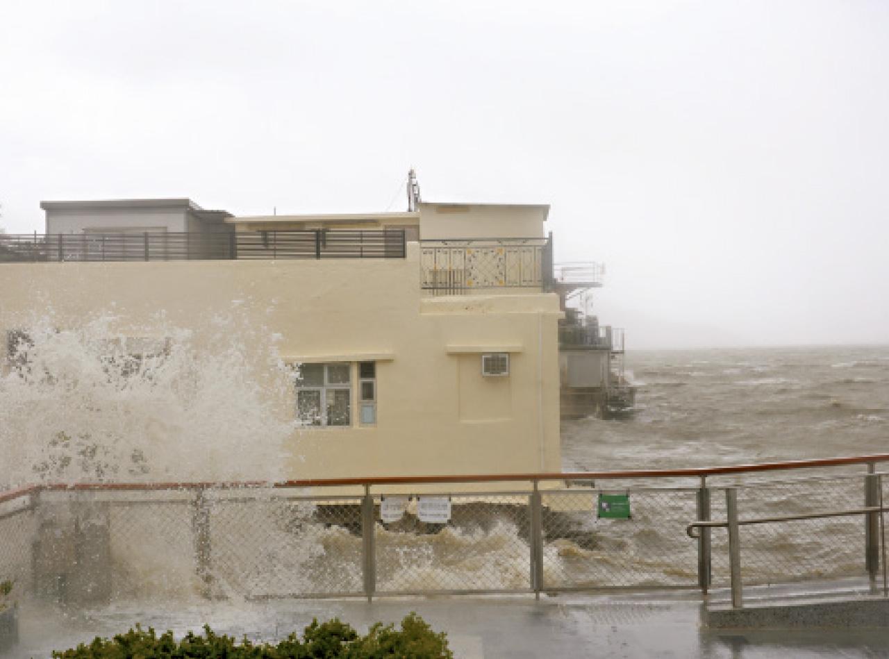 颱風樺加沙 鯉魚門