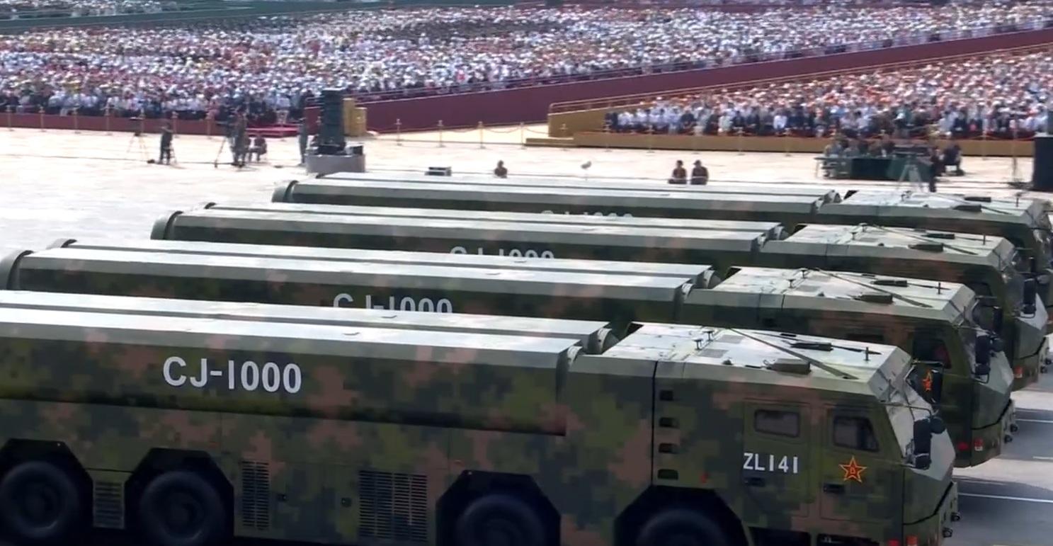 抗戰勝利80周年|高超音速長劍-1000巡航導彈。(央視截圖)