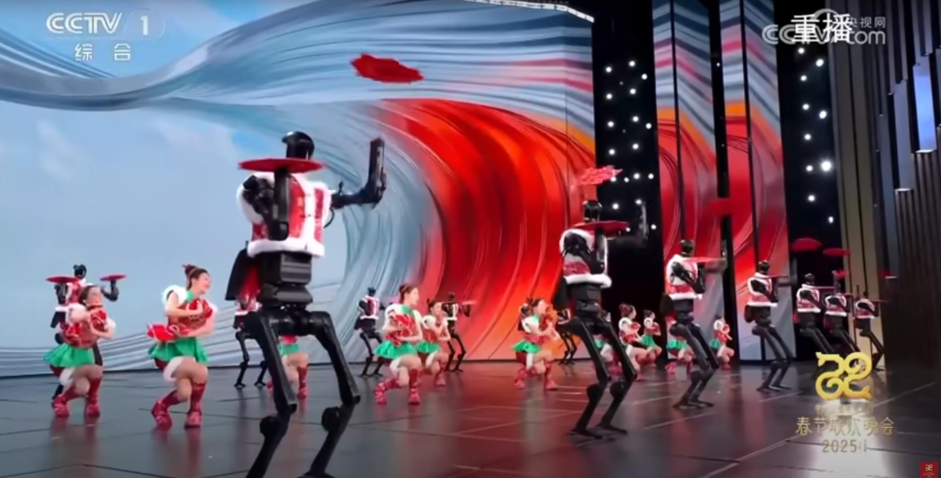 今年初,因央視春晚表演而一夜爆紅的機械人租賃市場,短短數月內經歷戲劇性崩跌。(央視截圖)