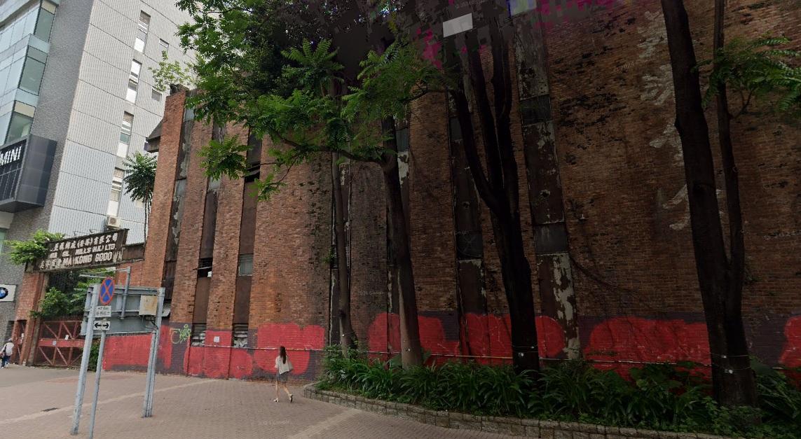 荒廢逾40年!荃灣「紅磚屋」獲億京4.76億承接。(Google Map截圖)