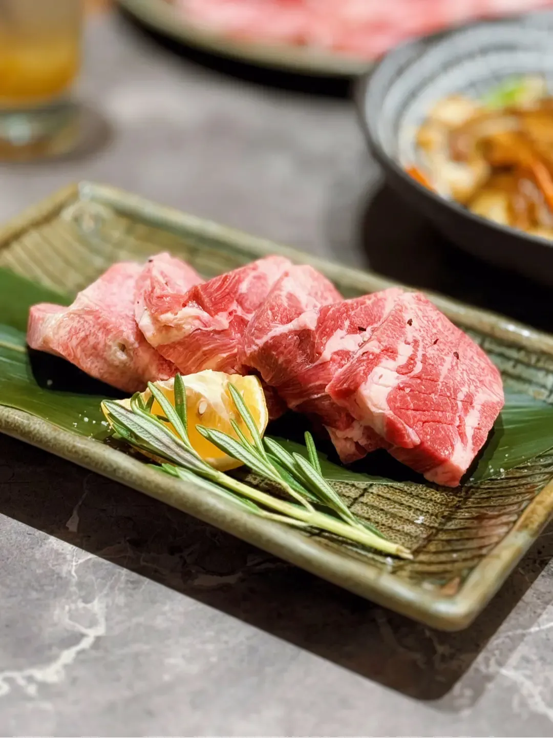 韓式燒肉盛宴 유명진의 육미정담 肉味情談(圖片來源:Open Rice)