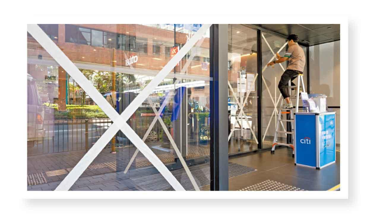 全港各區均為應對強風來襲做好準備。(蘇文傑攝)