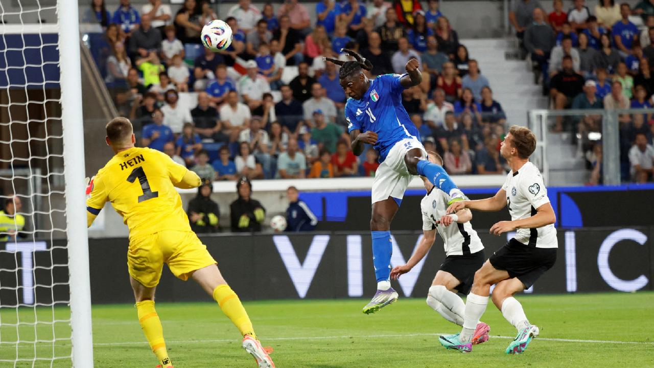 意大利足球隊 摩斯堅恩