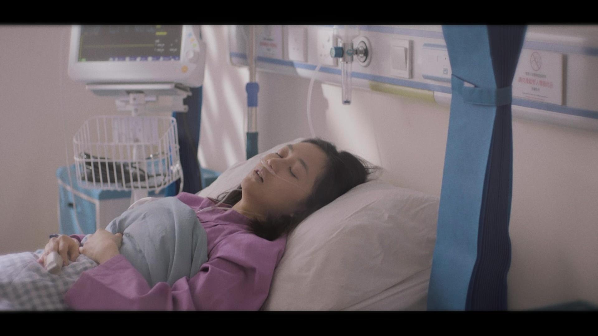 郭柏妍呢個奄奄一息嘅樣,齋睇都心痛。