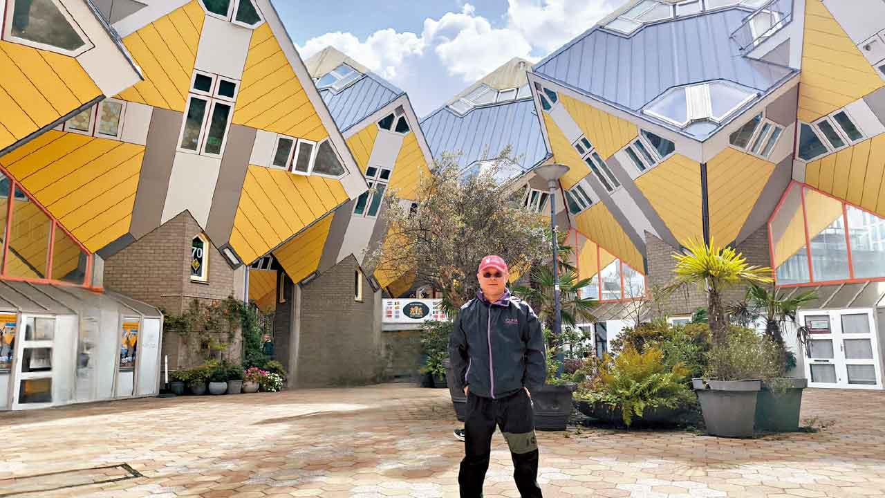 筆者正在荷蘭休假 李漢祥