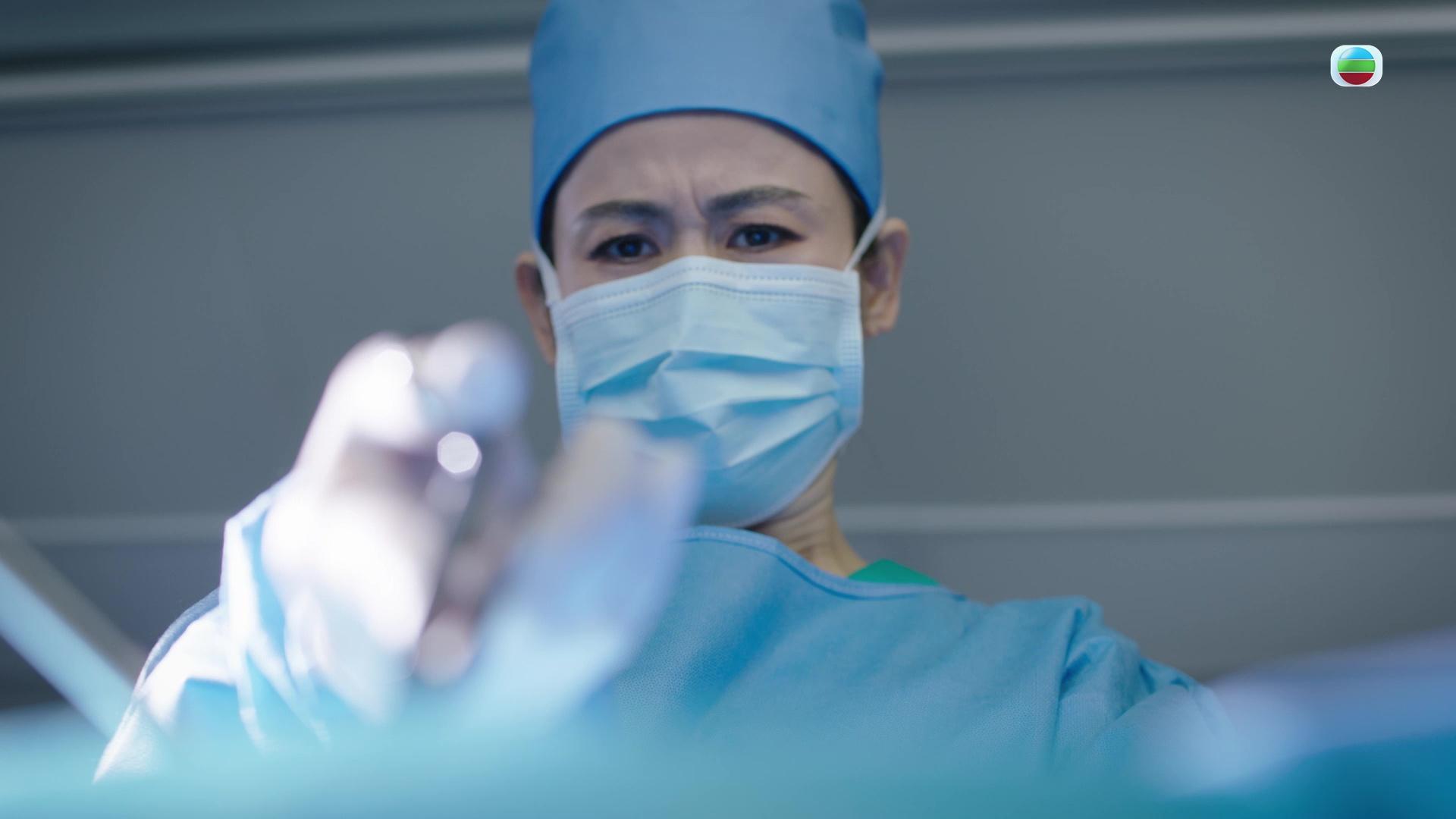 劇中手術搶救戲份均使用真實醫療設備拍攝,而且所有醫療戲份,都是在醫院實地取景。