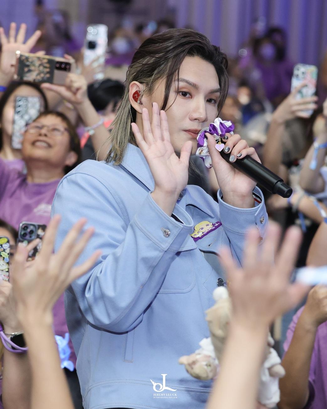 Jeremy李駿傑出席生日會,與Unicorns近距離接觸。