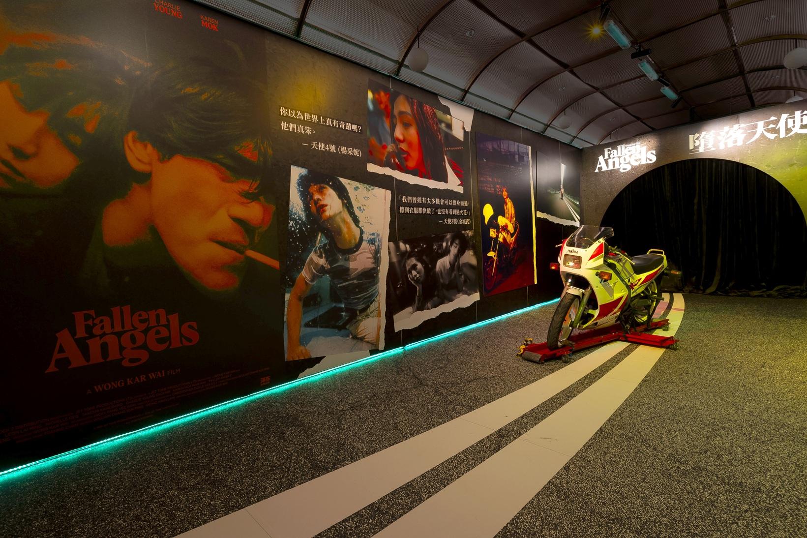 《墮落天使》30周年以4K修復版重映,特設沉浸式打卡位,重現經典金句和場面。