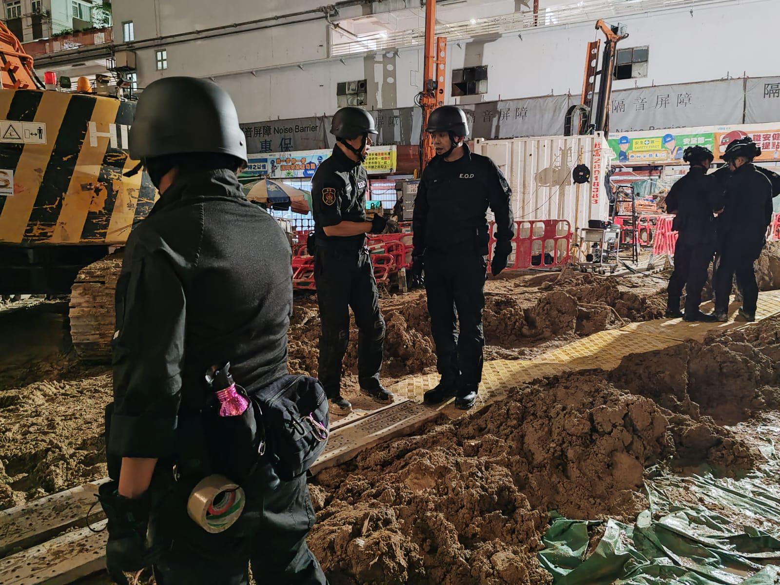 鰂魚涌濱海街16至22號地盤發現第二次世界大戰時的空投炸彈