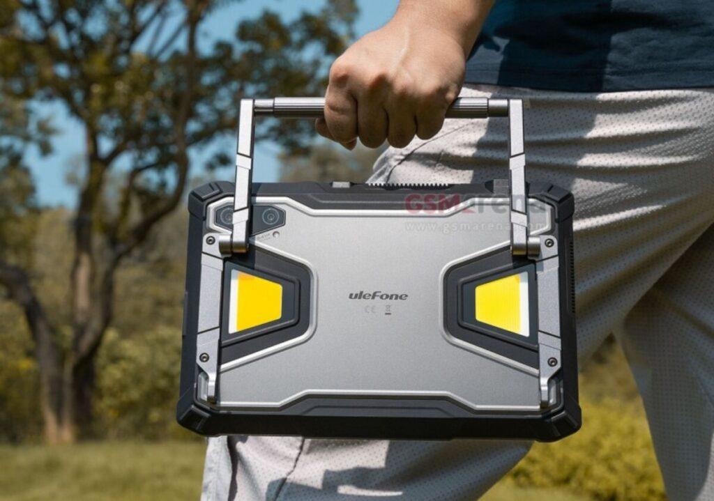 創新可提式支架設計不僅便於攜帶,更能多角度調整擺放位置,無論是會議演示、野外觀影還是移動辦公,都能找到最舒適的觀看角度。